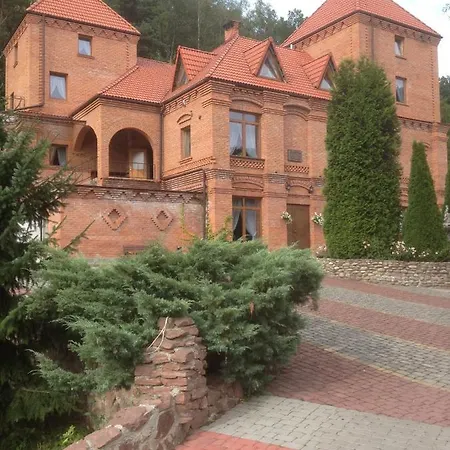 Zamek Ostrowski Farm stay Chojnik